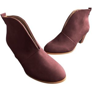 Burgundy color boots